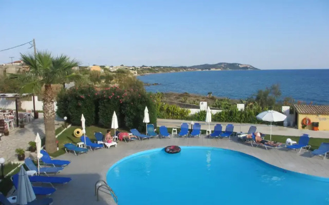 Ananias Hotel