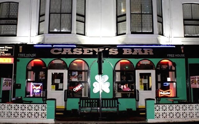 Caseys Irish Hotel Blackpool