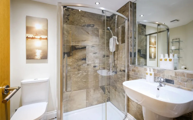 1863 Restaurant with Rooms