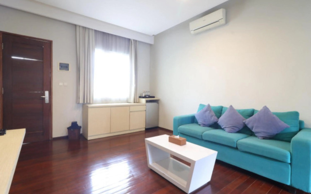 Pejaten Valley Residence
