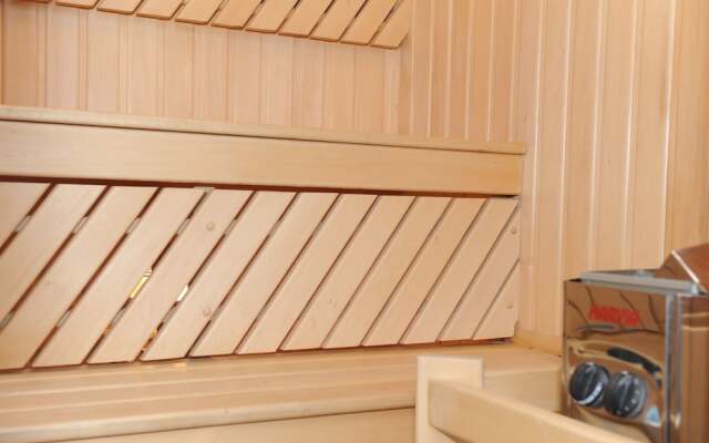 Апартаменты ИннХоум - Площадь Революции