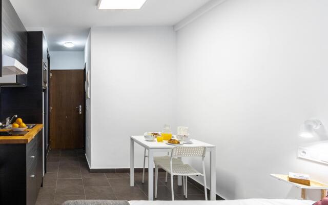 La Merced Studio Ii
