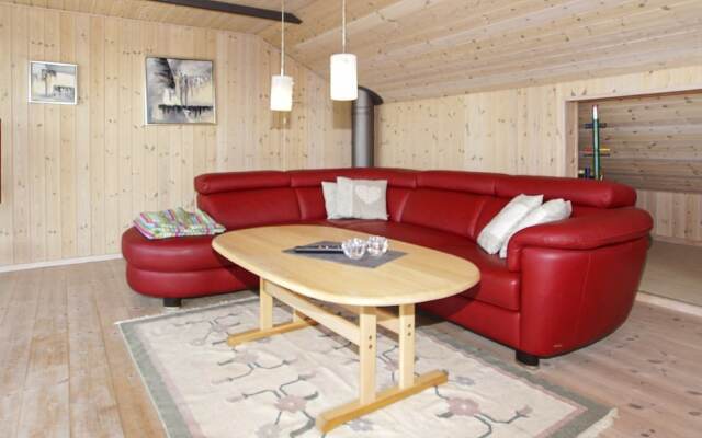 Pleasant Holiday Home in Hemmet With Whirlpool