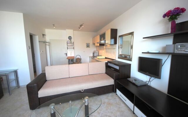 Menada Sunset II Kosharitsa