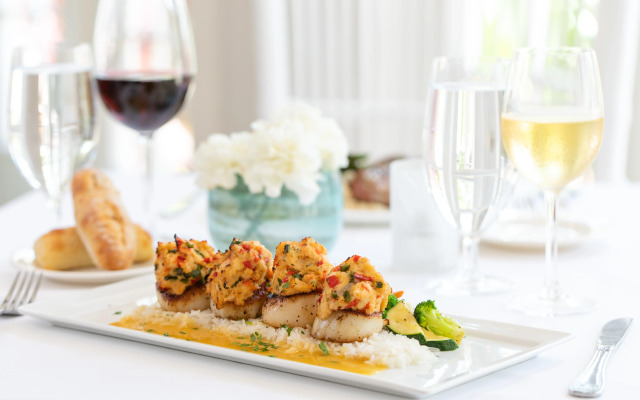 Tween Waters Island Resort & Spa