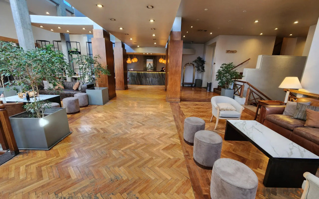 Albatros Hotel