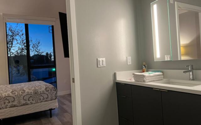 StaysPro - Hollywood Homes Minutes to Everything