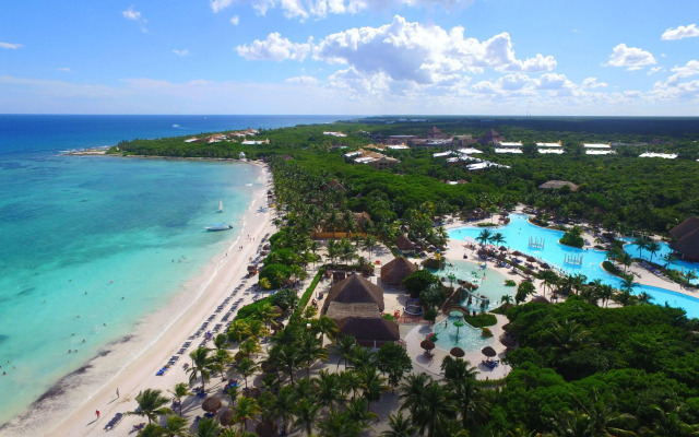 Grand Palladium White Sand Resort & Spa All Inclusive