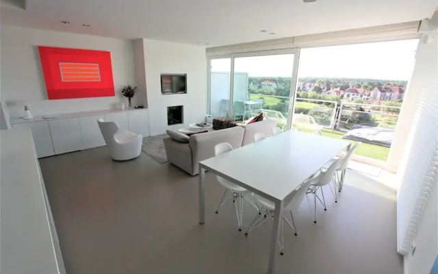 Apartment in Het Zoute Near Mini-golf