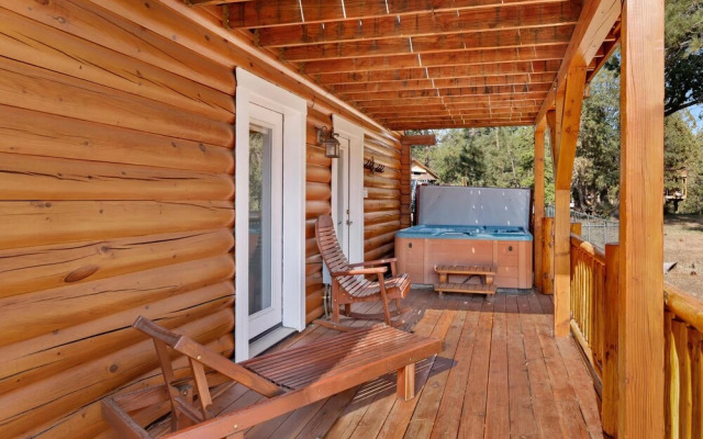 Arktos Jewel-589 by Big Bear Vacations