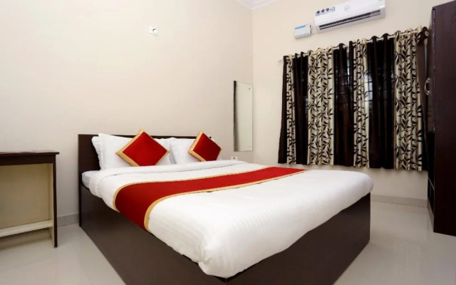 Saravana Inn
