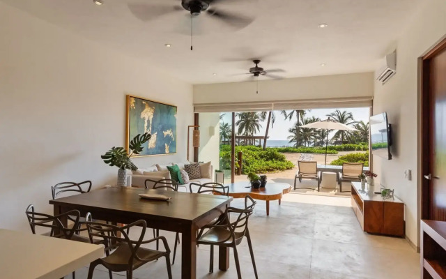 Marea Beachfront Villas