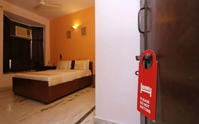 Oyo 708 Hotel Sanjeevni