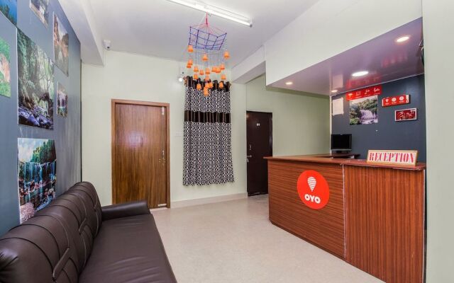 OYO 16051 Cherry Blossom Inn