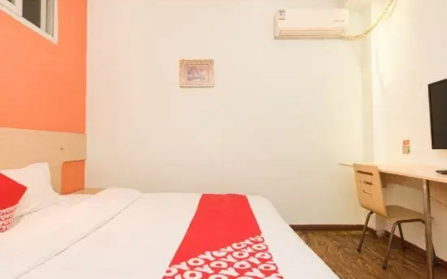 Hello Light Hotel (Jindang Hantan Bridge)