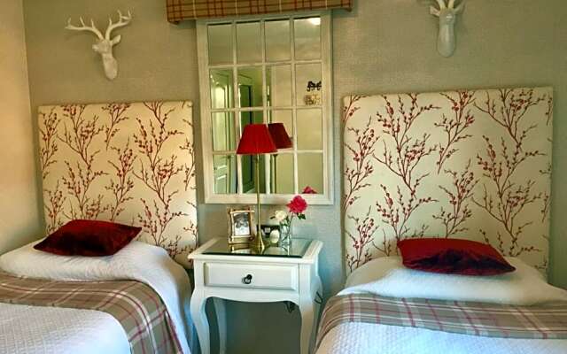 Otter Lodge Auchterarder