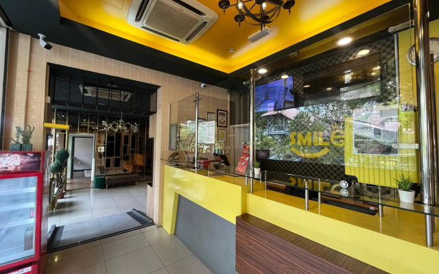 Smile Hotel Wangsa Maju