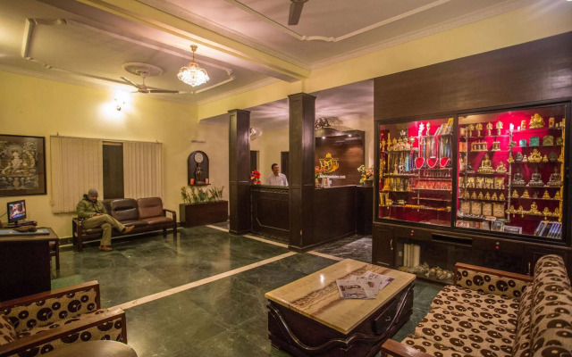 Hotel Ananda Inn