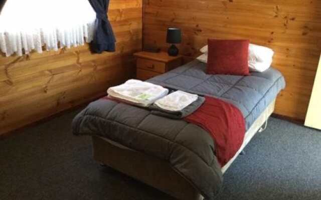 Village Motor Inn