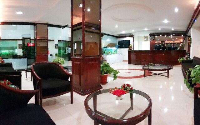 Hotel Mangal Regency