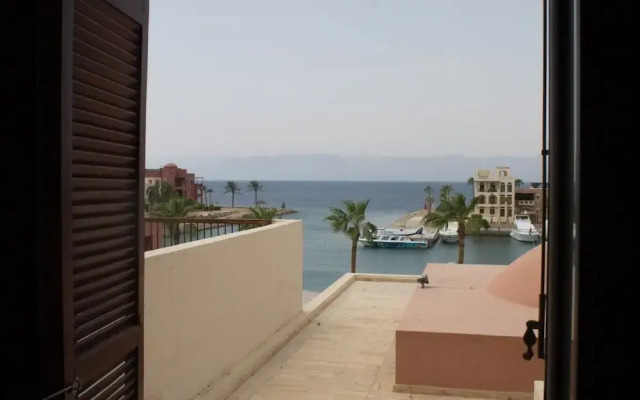 Tala Bay Resort Charming Chalet