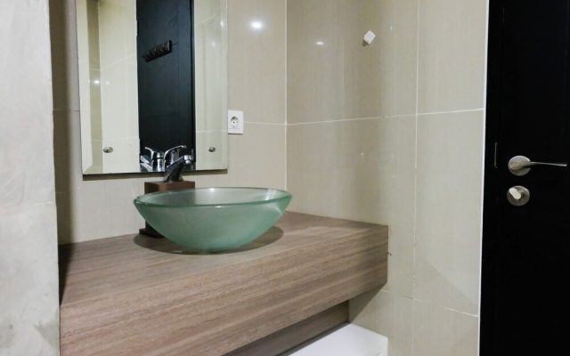 Spacious Studio Apartment at Skyline Paramount