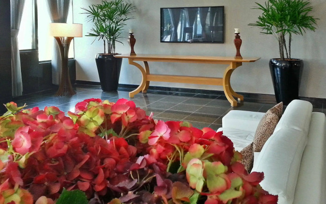 Royalty Barra Hotel