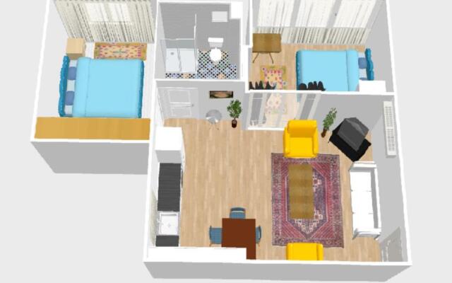 Girne Center 3 rooms 150 m to Beach