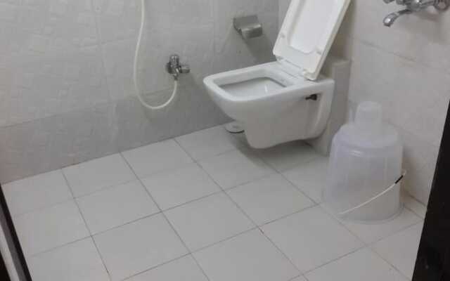 OYO 6428 K F Residency