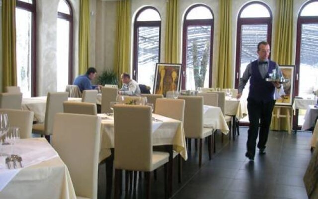 Hotel Vukov Most