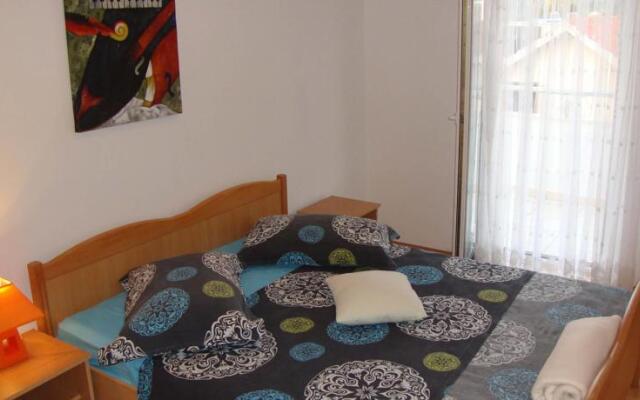 Apartments Krišto
