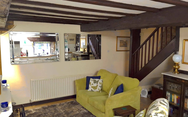 River Nene Cottages