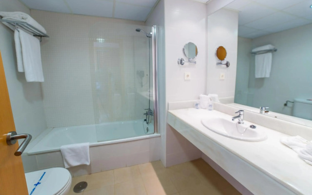 Hotel Adaria Vera