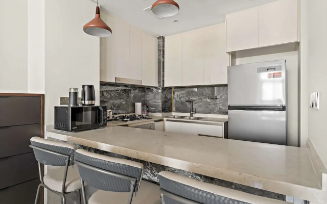 Amazing 1br With Beautiest View of Dubai Skyline