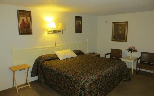 Holiday Lodge