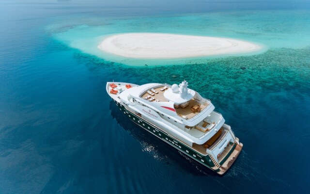 Dhaainkan'baa - Luxury Yacht