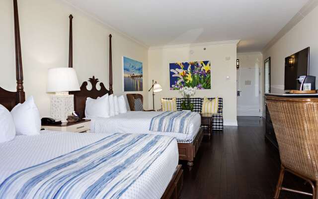Inn at Pelican Bay