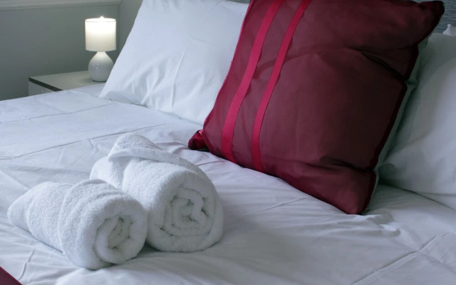 Hugh Oneill Ambassador Suite
