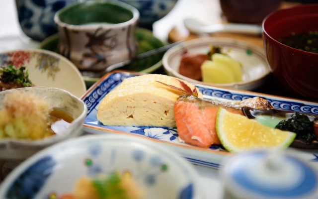 Yufuin Onsen Wafu Ryokan Tsuenosho