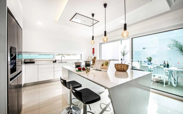 Villa Aventura