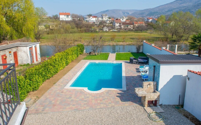 Villa Serendipity