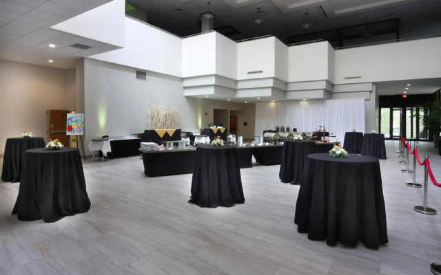 Marriott East Lansing at University Place