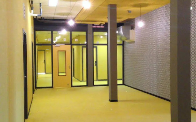 WOW Hostel Amsterdam