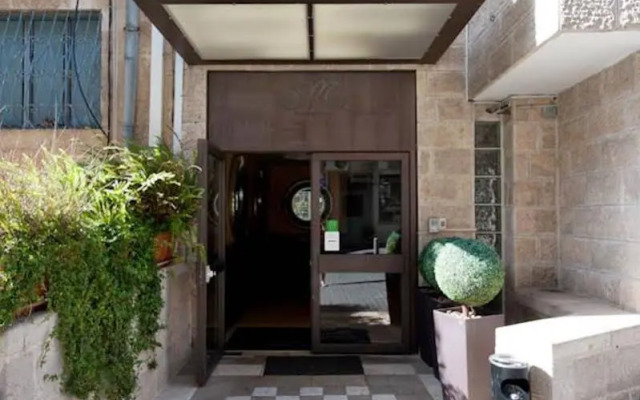 Montefiore Hotel