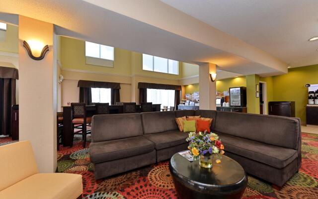 Holiday Inn Express White House by IHG