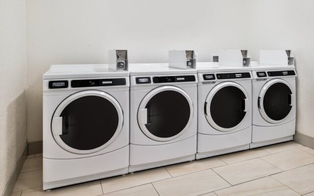 Holiday Inn Express & Suites Siloam Springs by IHG