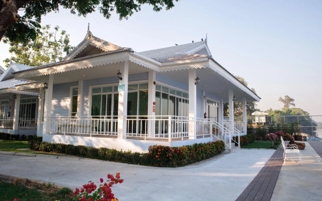 Tubtim Siam River Kwai Resort