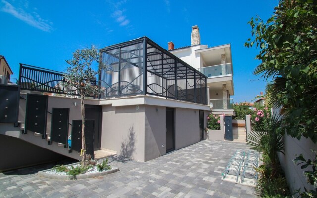 Apartments Villa Rivarella