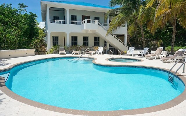 Cocotal Inn and Cabanas