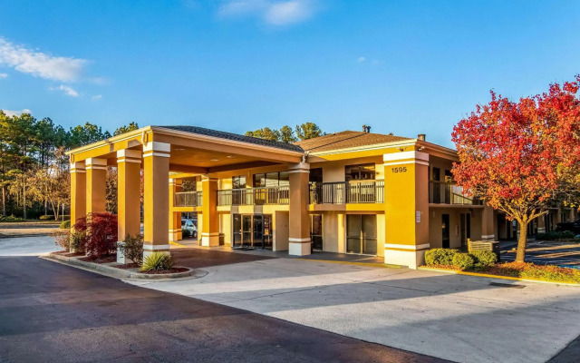 Quality Inn & Suites Atlanta Stone Mountain